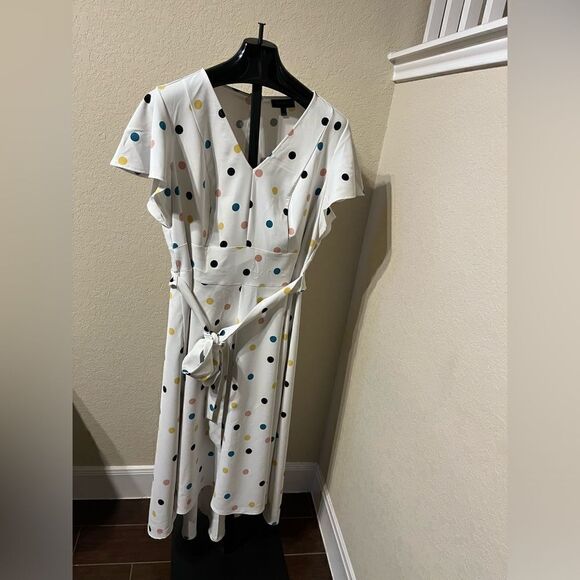Lane Bryant Off white colorful polka dots high low belted dress sz 20 - Picture 3 of 14